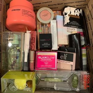 Haircare & Beauty Box! ($250+ Value)